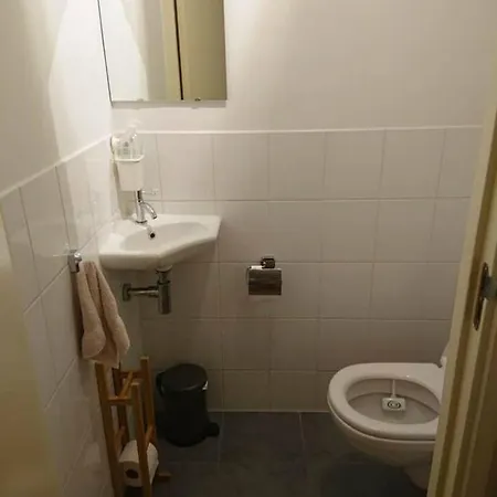 On Private Floor In Red Light District Homestay Amsterdam